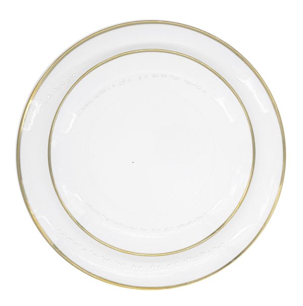 набор тарелок с золотом